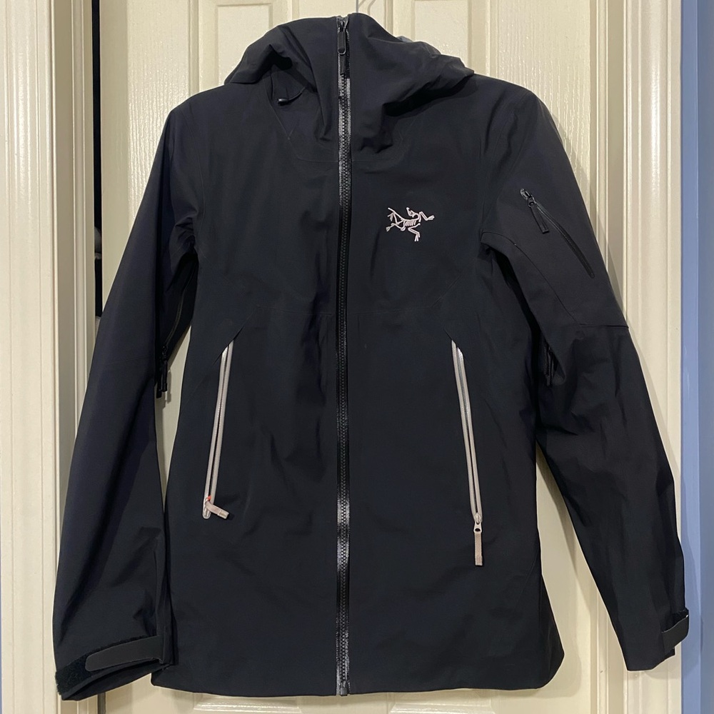 Arc’teryx sentinel jacket size xs black